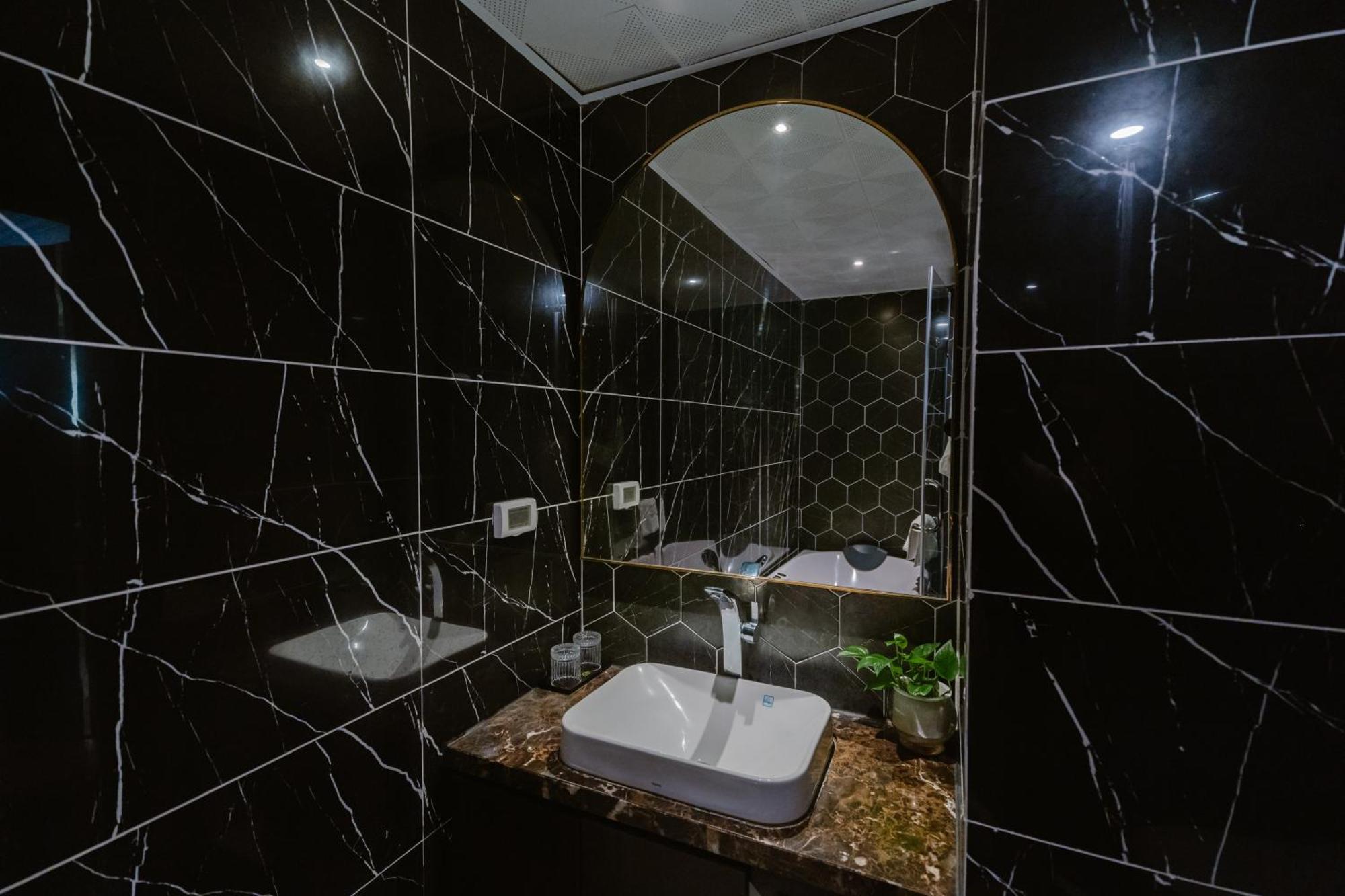 Hong Van Hotel Hanoi Eksteriør bilde