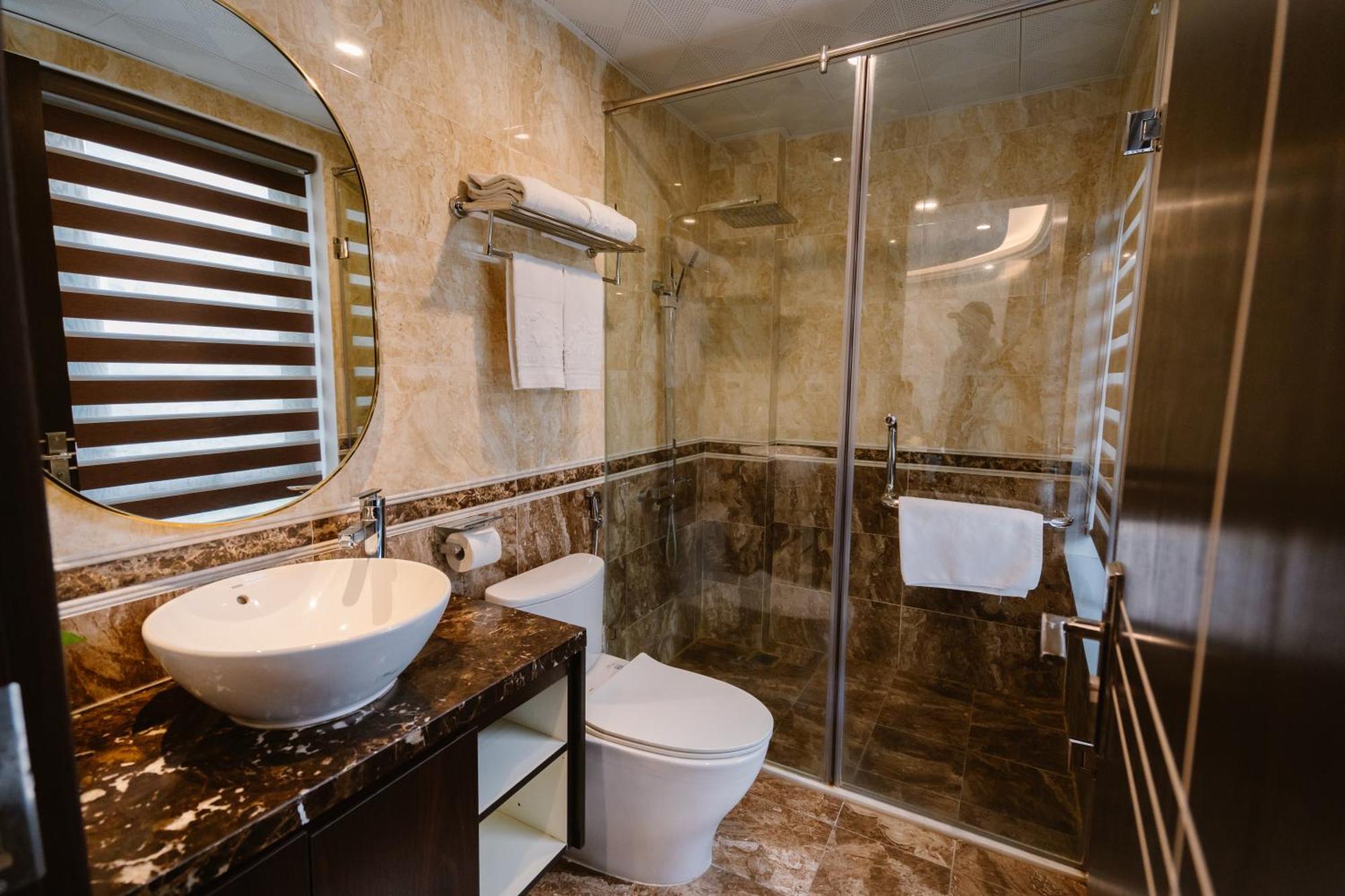 Hong Van Hotel Hanoi Eksteriør bilde